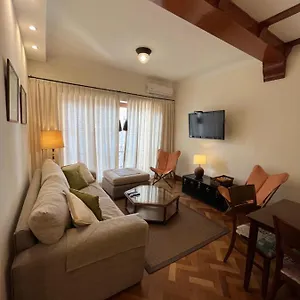 https://amplio-departamento-en-el-centro-de-mendoza.hotelsmendoza.com